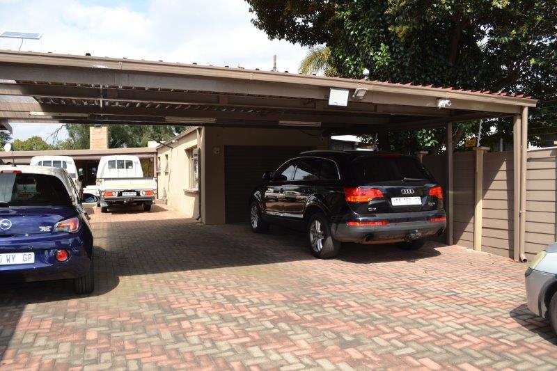 3 Bedroom Property for Sale in Florida Gauteng