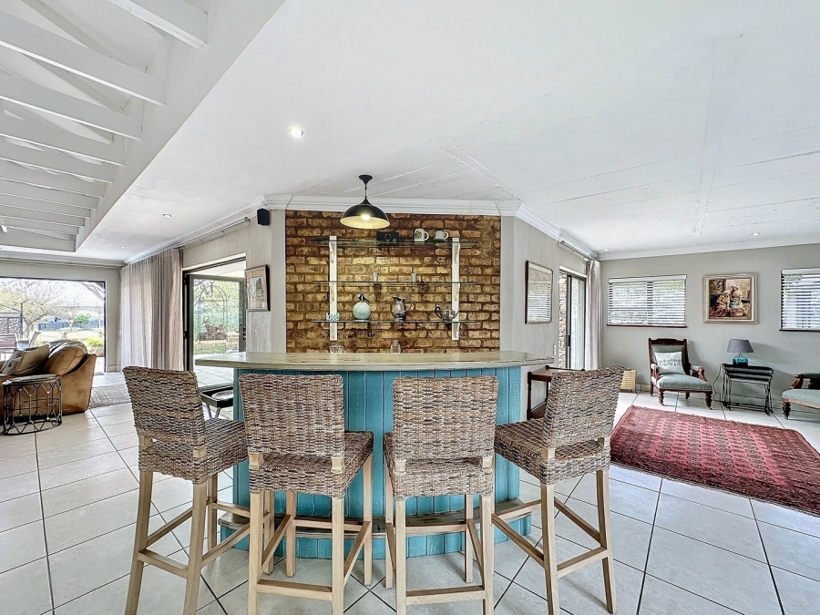 3 Bedroom Property for Sale in Lombardy Estate Gauteng