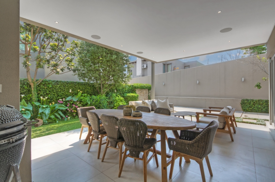 5 Bedroom Property for Sale in Morningside Gauteng