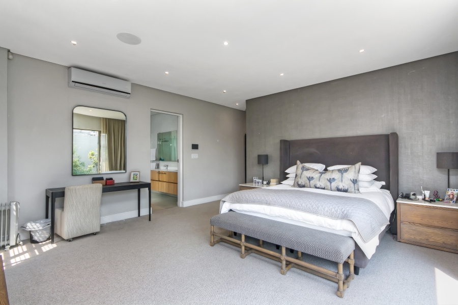 5 Bedroom Property for Sale in Morningside Gauteng