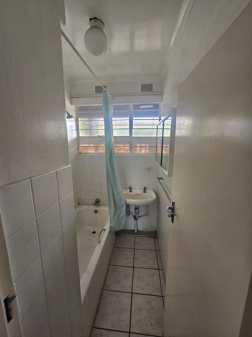 To Let 2 Bedroom Property for Rent in Glenhazel Gauteng