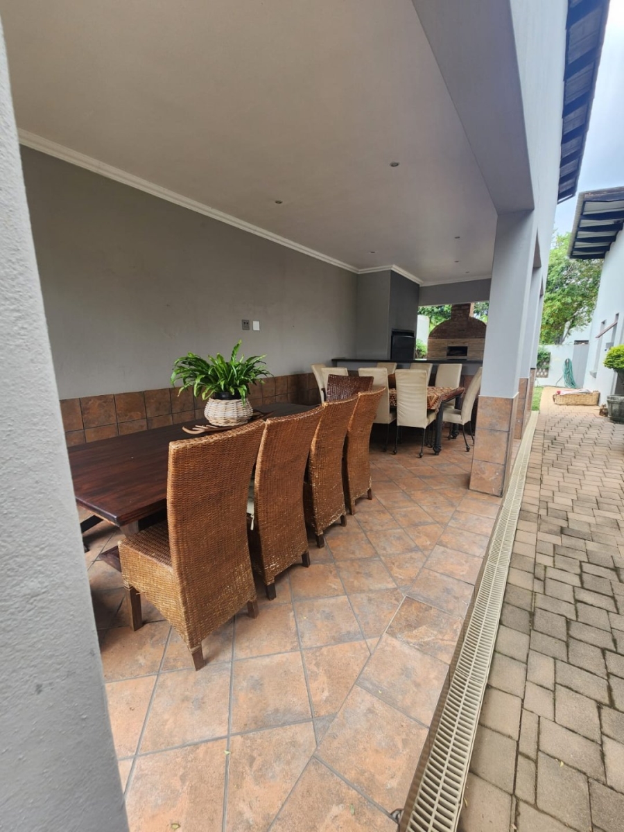 4 Bedroom Property for Sale in Zambezi Country Estate Gauteng