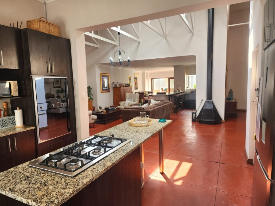 4 Bedroom Property for Sale in Zambezi Country Estate Gauteng