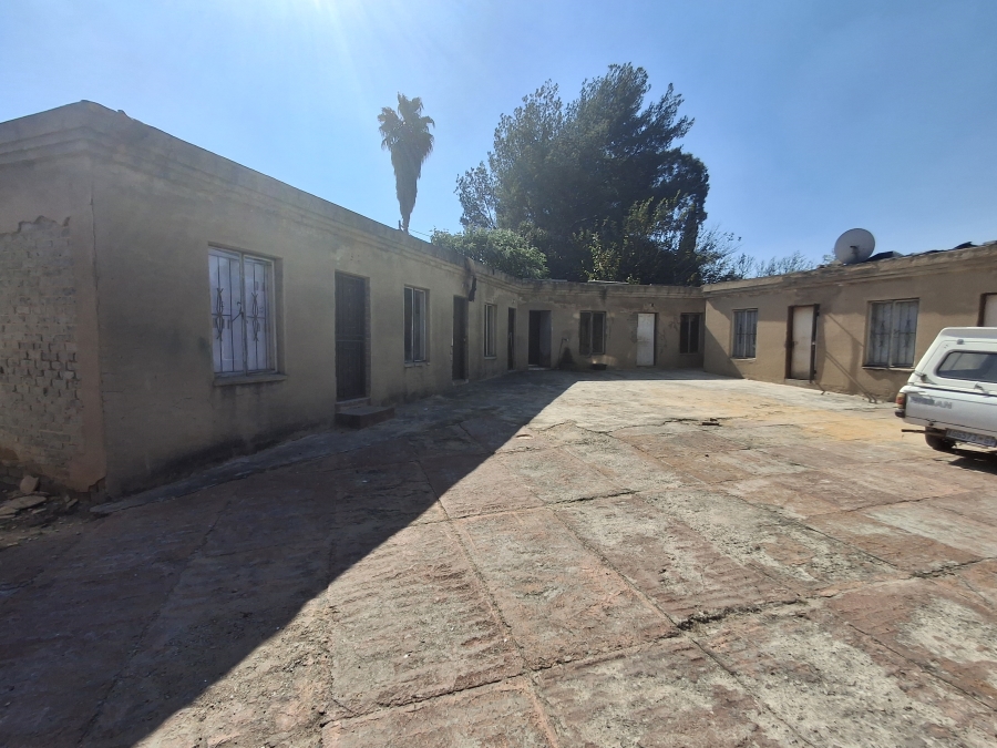 3 Bedroom Property for Sale in Birchleigh North Gauteng