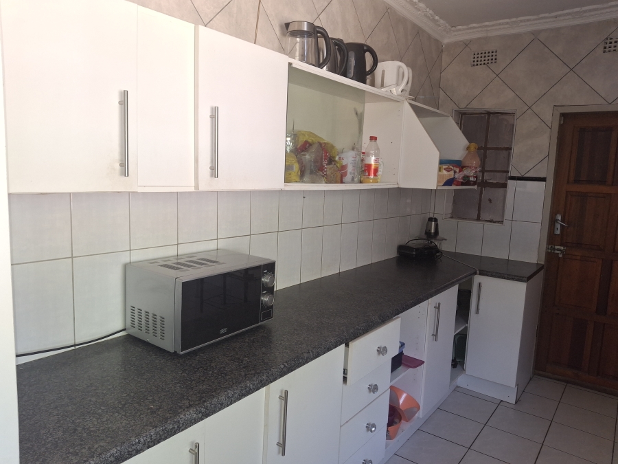 3 Bedroom Property for Sale in Birchleigh North Gauteng
