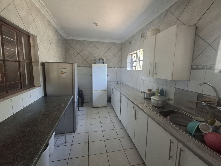 3 Bedroom Property for Sale in Birchleigh North Gauteng