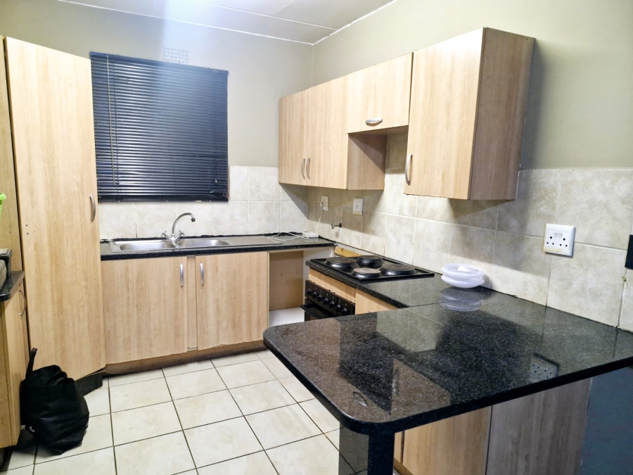2 Bedroom Property for Sale in Minnebron Gauteng