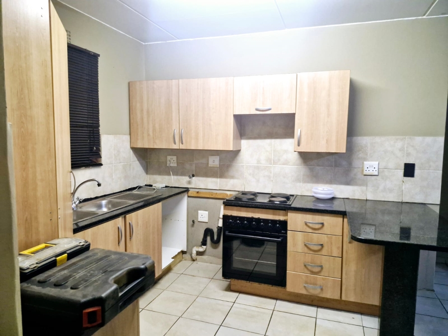 2 Bedroom Property for Sale in Minnebron Gauteng