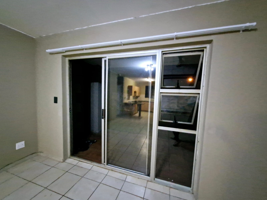 2 Bedroom Property for Sale in Minnebron Gauteng
