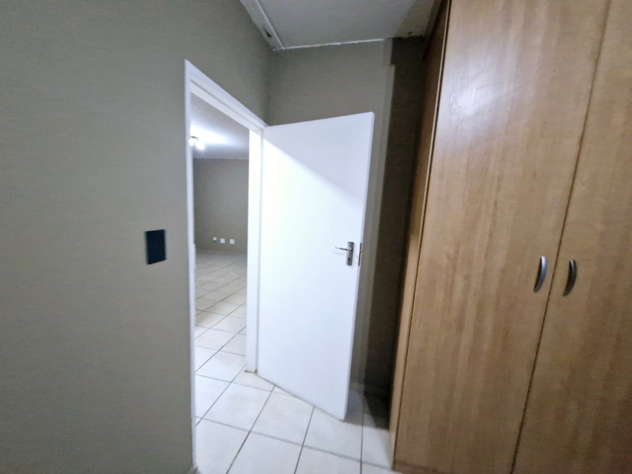 2 Bedroom Property for Sale in Minnebron Gauteng