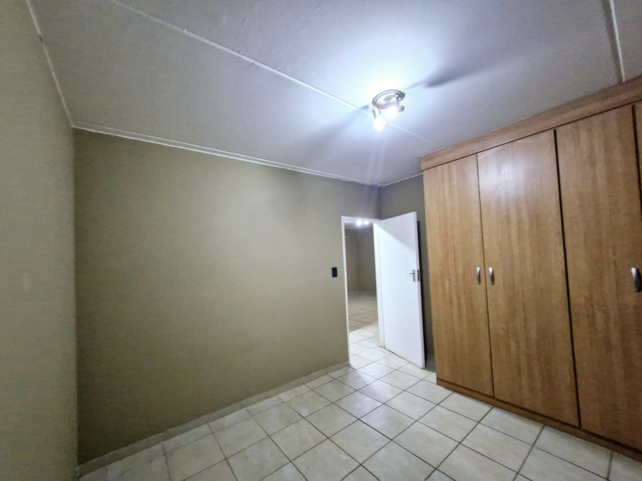 2 Bedroom Property for Sale in Minnebron Gauteng