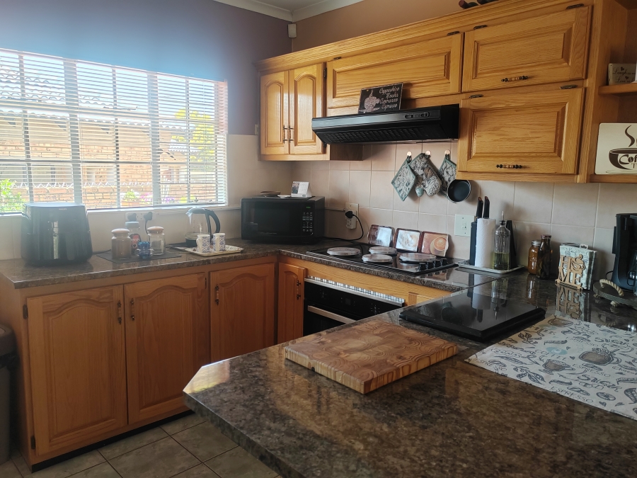 3 Bedroom Property for Sale in Sunair Park Gauteng