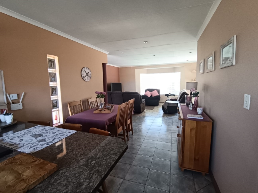 3 Bedroom Property for Sale in Sunair Park Gauteng