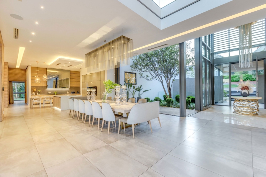 5 Bedroom Property for Sale in Helderfontein Estate Gauteng