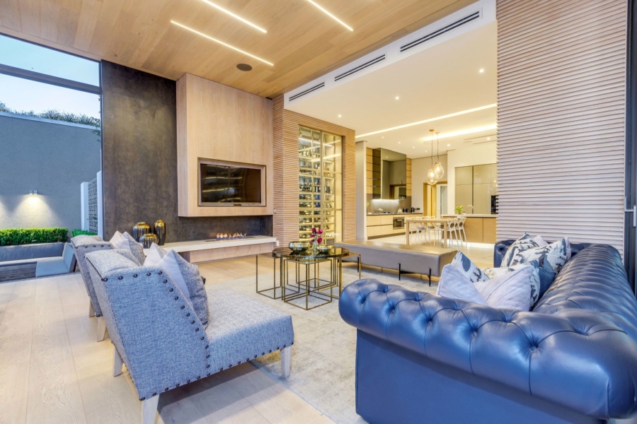 5 Bedroom Property for Sale in Helderfontein Estate Gauteng