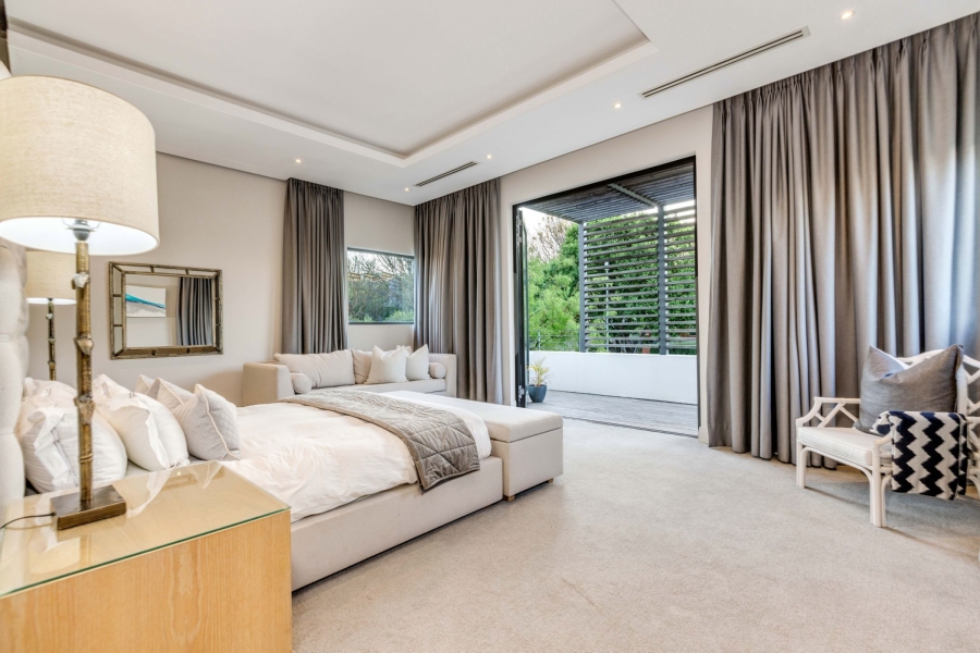 5 Bedroom Property for Sale in Helderfontein Estate Gauteng