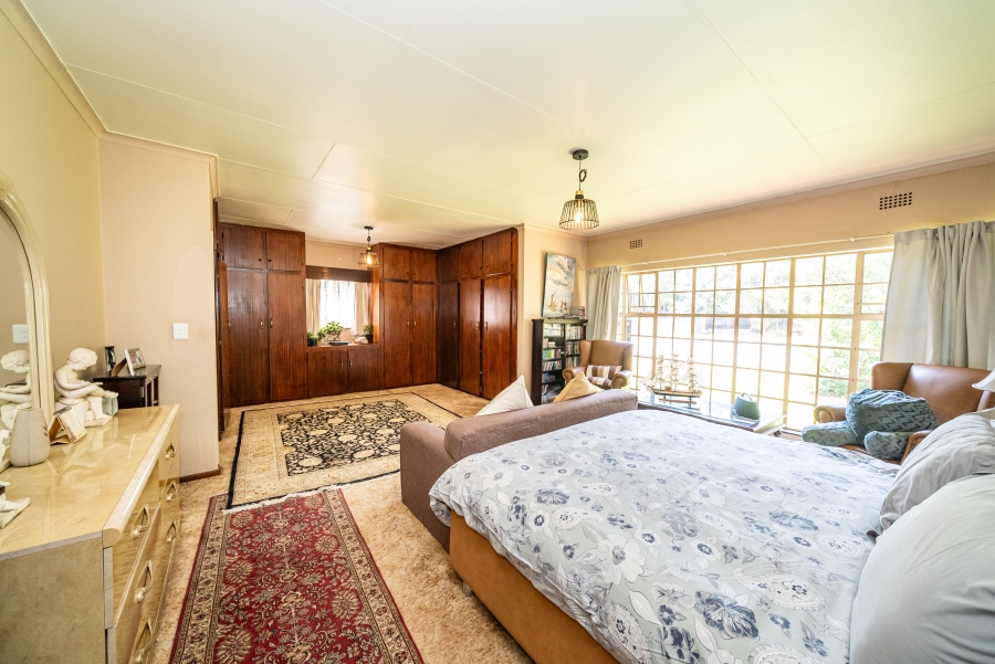 3 Bedroom Property for Sale in Sonneveld Gauteng