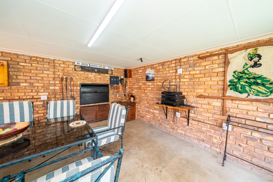 3 Bedroom Property for Sale in Sonneveld Gauteng