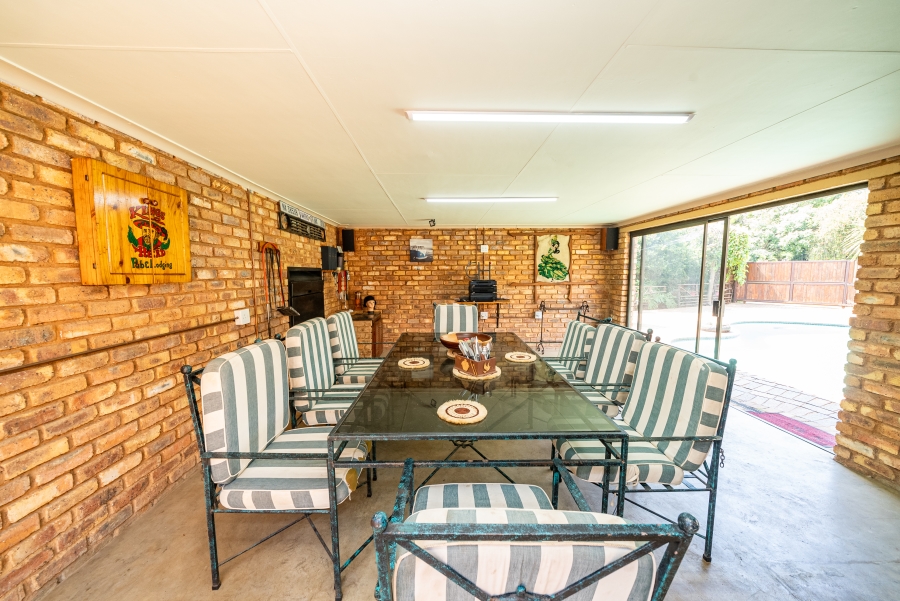 3 Bedroom Property for Sale in Sonneveld Gauteng