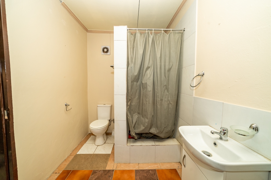 3 Bedroom Property for Sale in Sonneveld Gauteng