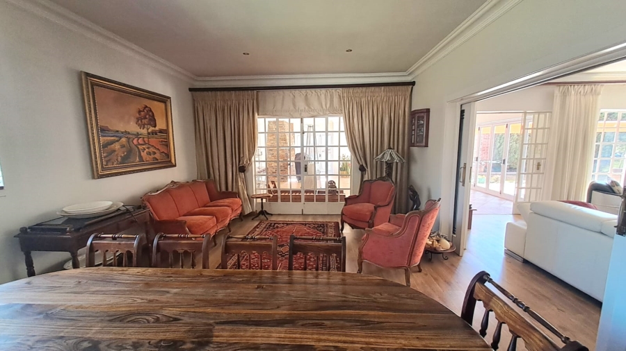5 Bedroom Property for Sale in Three Rivers Gauteng