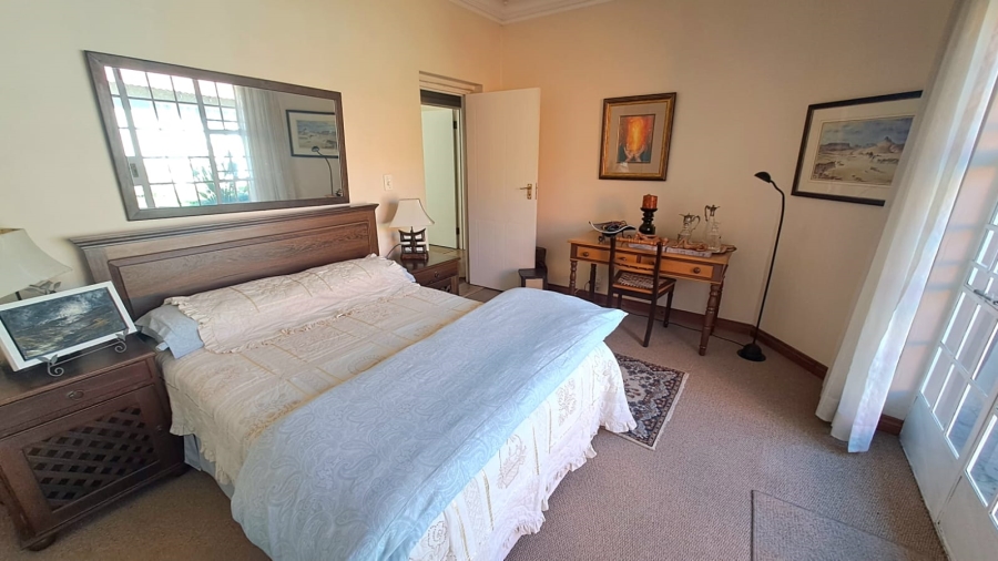 5 Bedroom Property for Sale in Three Rivers Gauteng