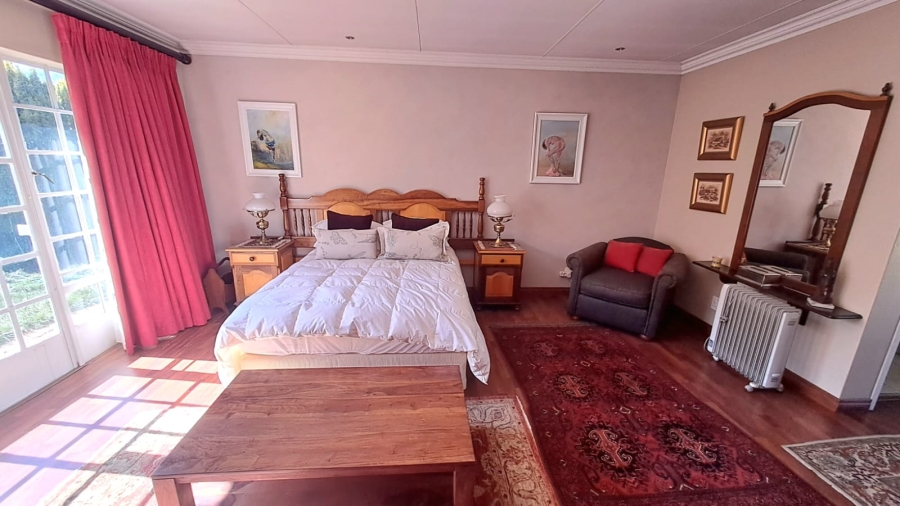 5 Bedroom Property for Sale in Three Rivers Gauteng