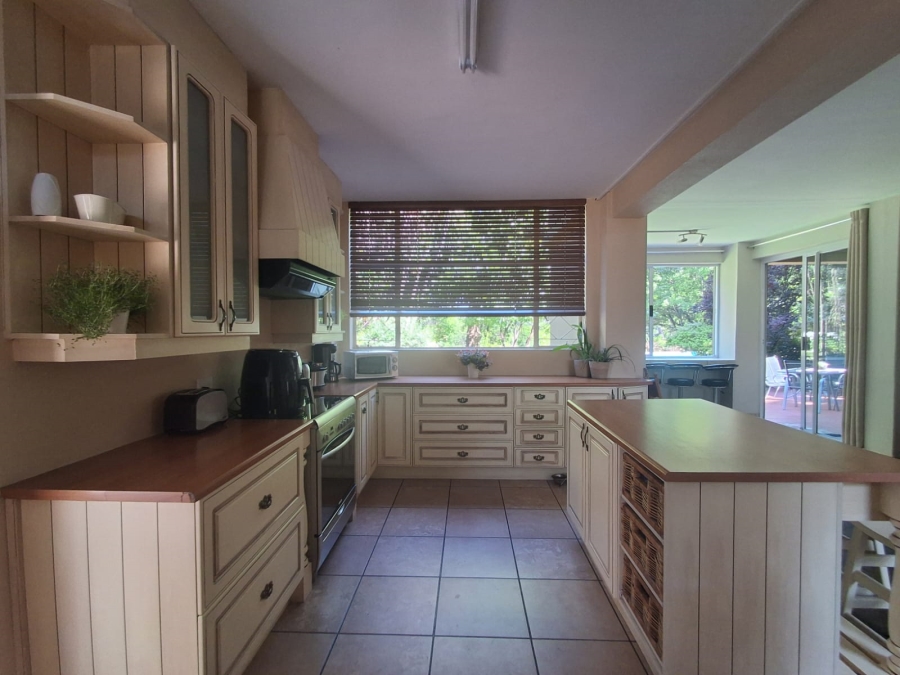 3 Bedroom Property for Sale in Three Rivers Proper Gauteng