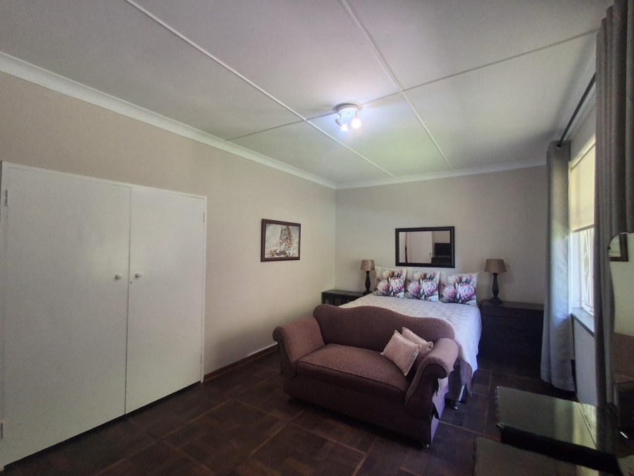 3 Bedroom Property for Sale in Three Rivers Proper Gauteng