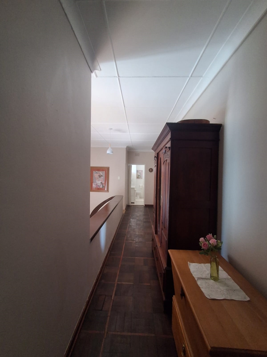 3 Bedroom Property for Sale in Three Rivers Proper Gauteng