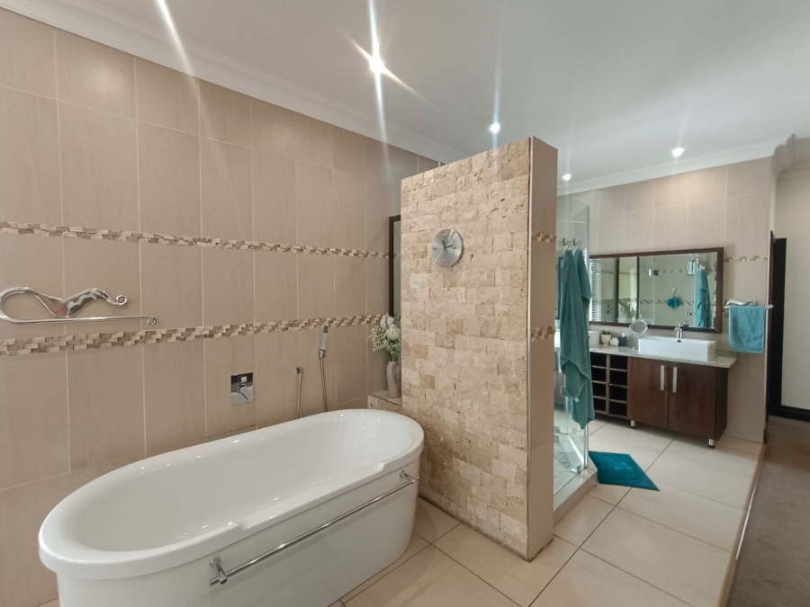 4 Bedroom Property for Sale in Emfuleni Golf Estate Gauteng