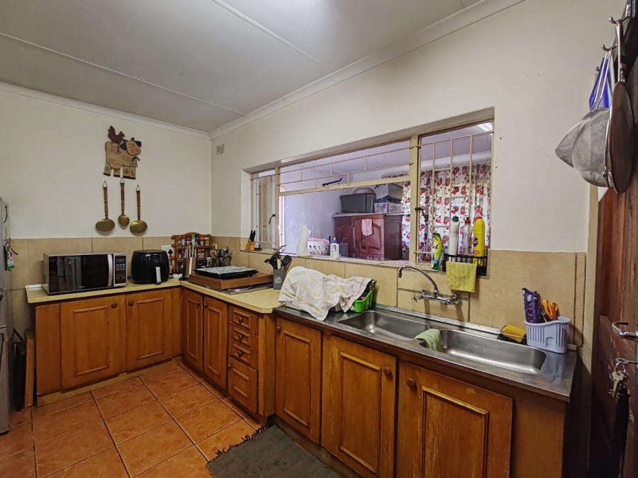 3 Bedroom Property for Sale in Krugersrus Gauteng