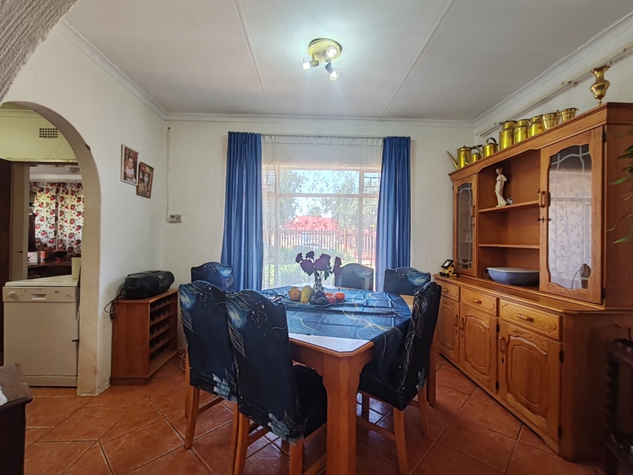 3 Bedroom Property for Sale in Krugersrus Gauteng