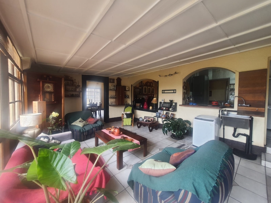 4 Bedroom Property for Sale in Flora Gardens Gauteng