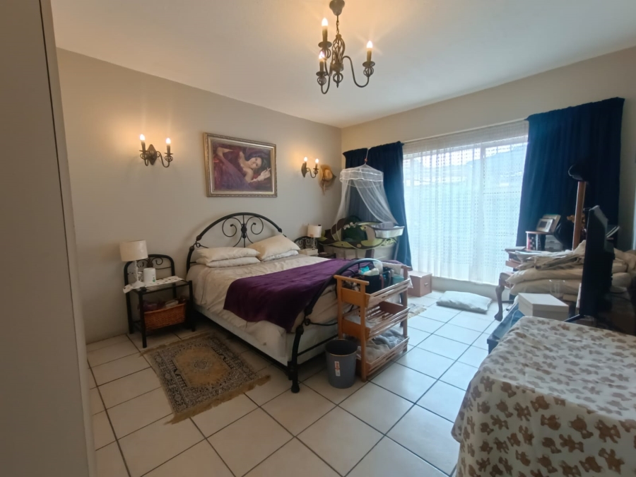 3 Bedroom Property for Sale in Vanderbijlpark SE 2 Gauteng