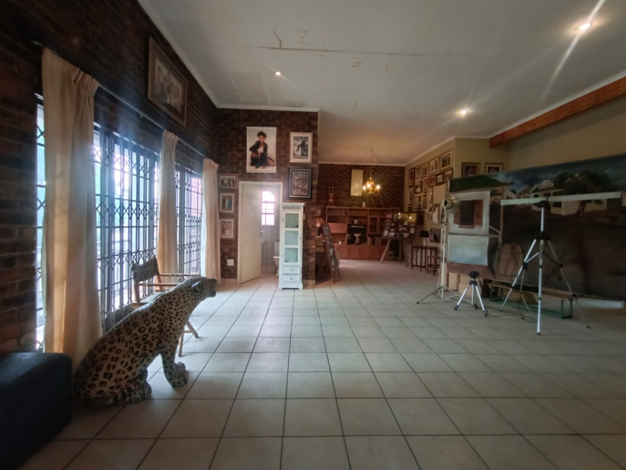 3 Bedroom Property for Sale in Vanderbijlpark SE 2 Gauteng