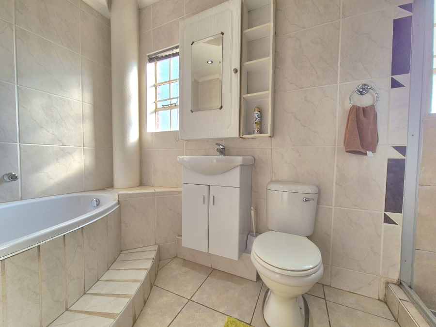 3 Bedroom Property for Sale in New State Areas Gauteng