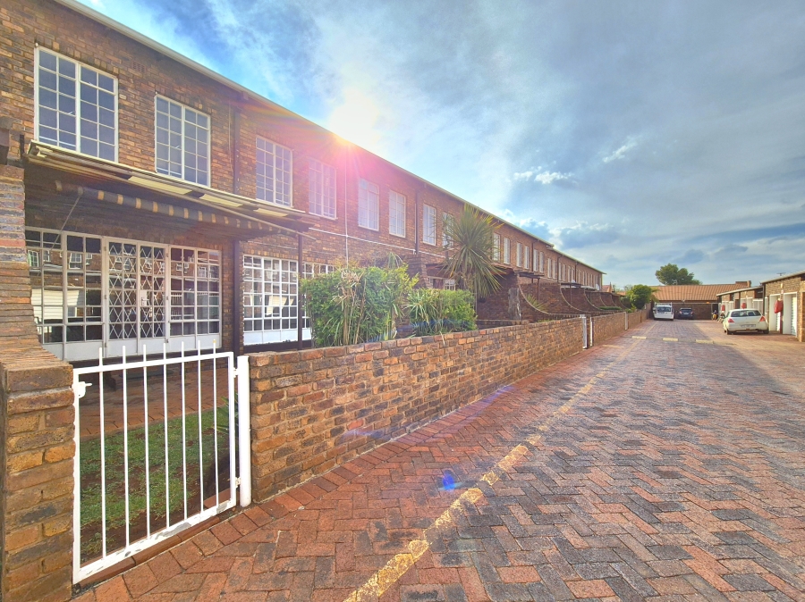 3 Bedroom Property for Sale in New State Areas Gauteng