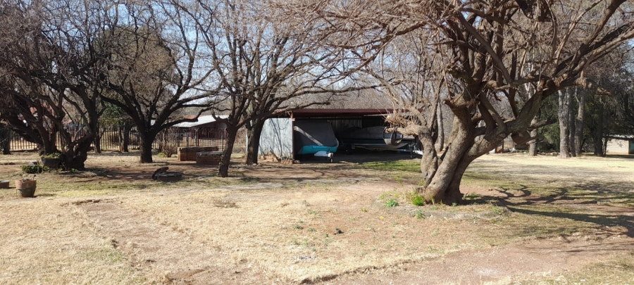 4 Bedroom Property for Sale in Kookrus Gauteng