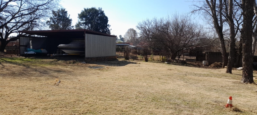 4 Bedroom Property for Sale in Kookrus Gauteng