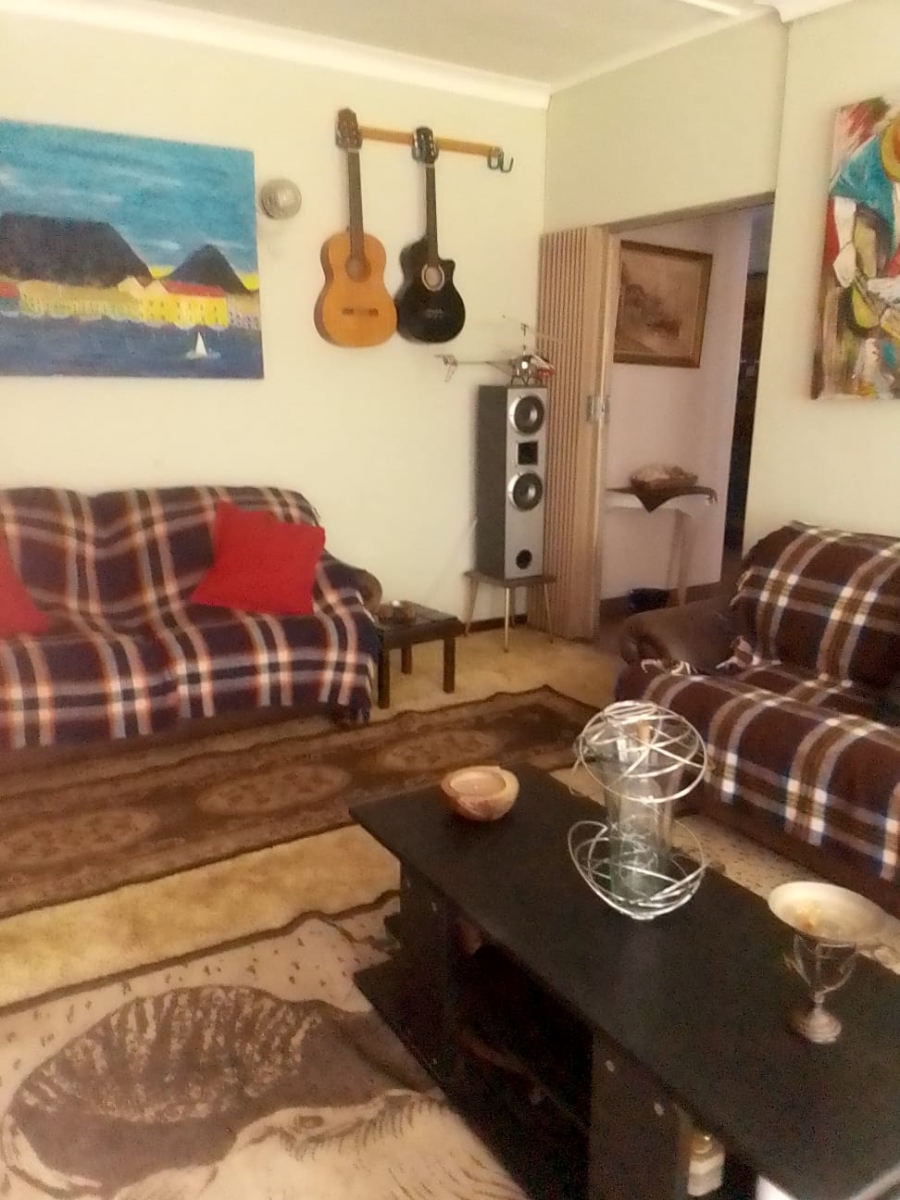 4 Bedroom Property for Sale in Kookrus Gauteng