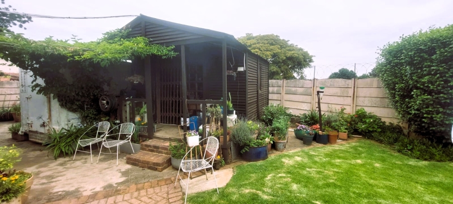 4 Bedroom Property for Sale in Berton Park Gauteng