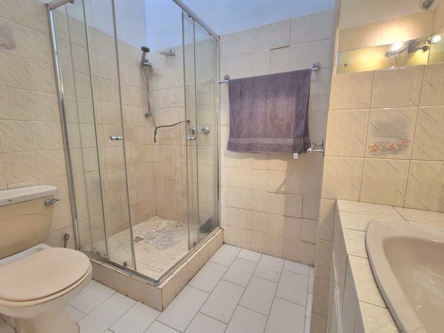 2 Bedroom Property for Sale in Brakpan Central Gauteng