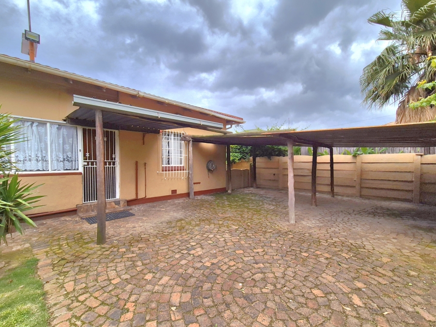 4 Bedroom Property for Sale in Anzac Gauteng