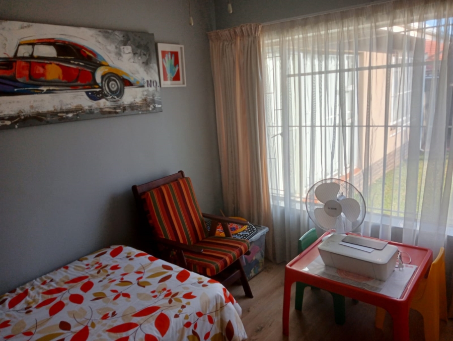 3 Bedroom Property for Sale in Dalpark Proper Gauteng