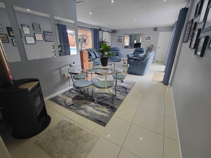 3 Bedroom Property for Sale in Dalpark Proper Gauteng