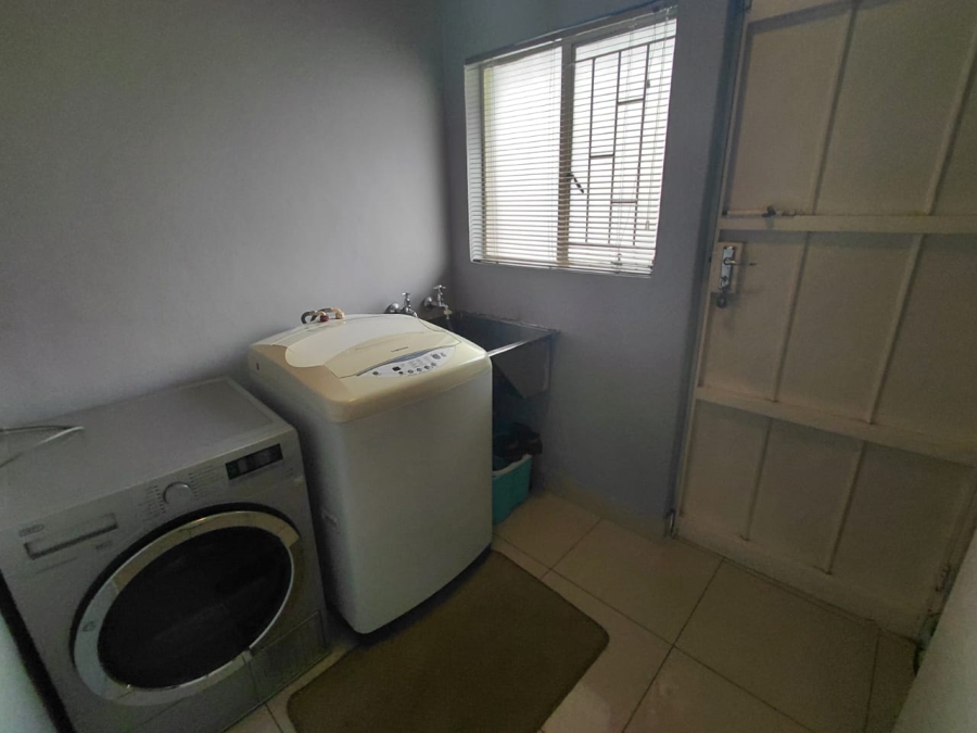 3 Bedroom Property for Sale in Dalpark Proper Gauteng