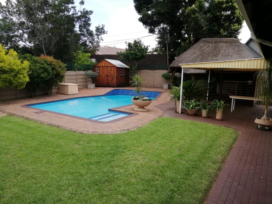 3 Bedroom Property for Sale in Dalpark Proper Gauteng