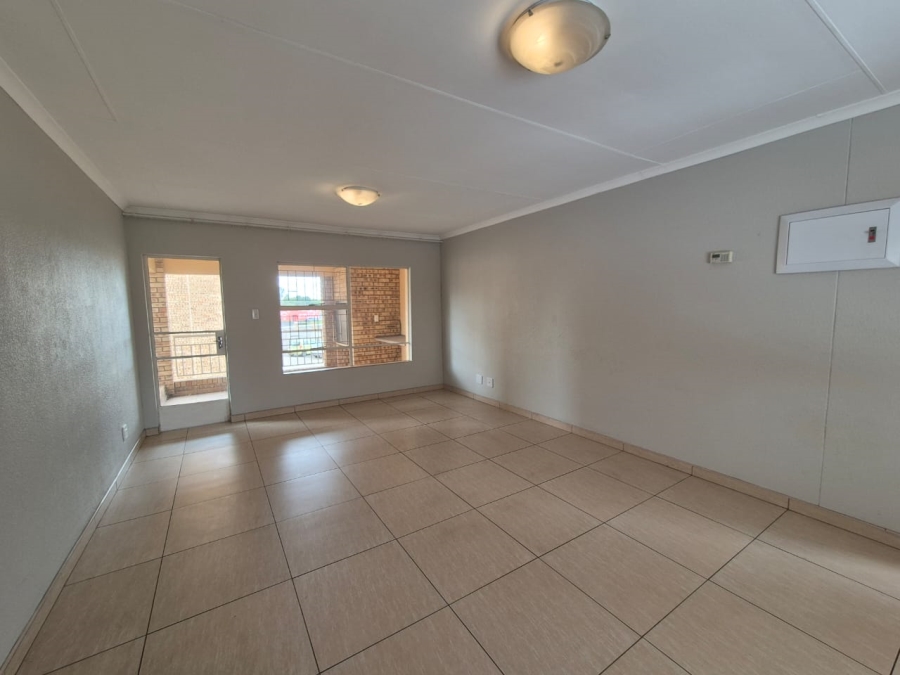 2 Bedroom Property for Sale in Vanderbijlpark SE 2 Gauteng