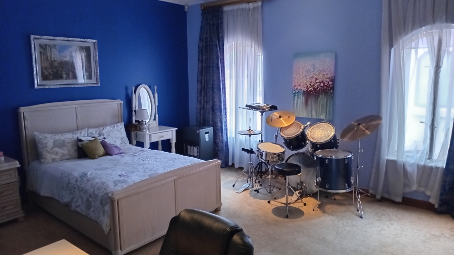 4 Bedroom Property for Sale in Bedfordview Gauteng